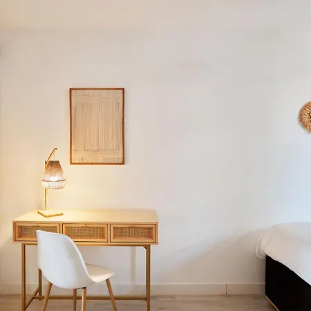 Coastal With Terrace, Sea Views And Heated Pools Apartamento *