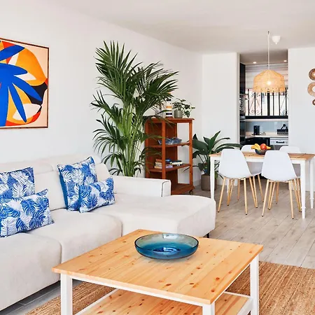 Coastal With Terrace, Sea Views And Heated Pools San Miguel de Abona